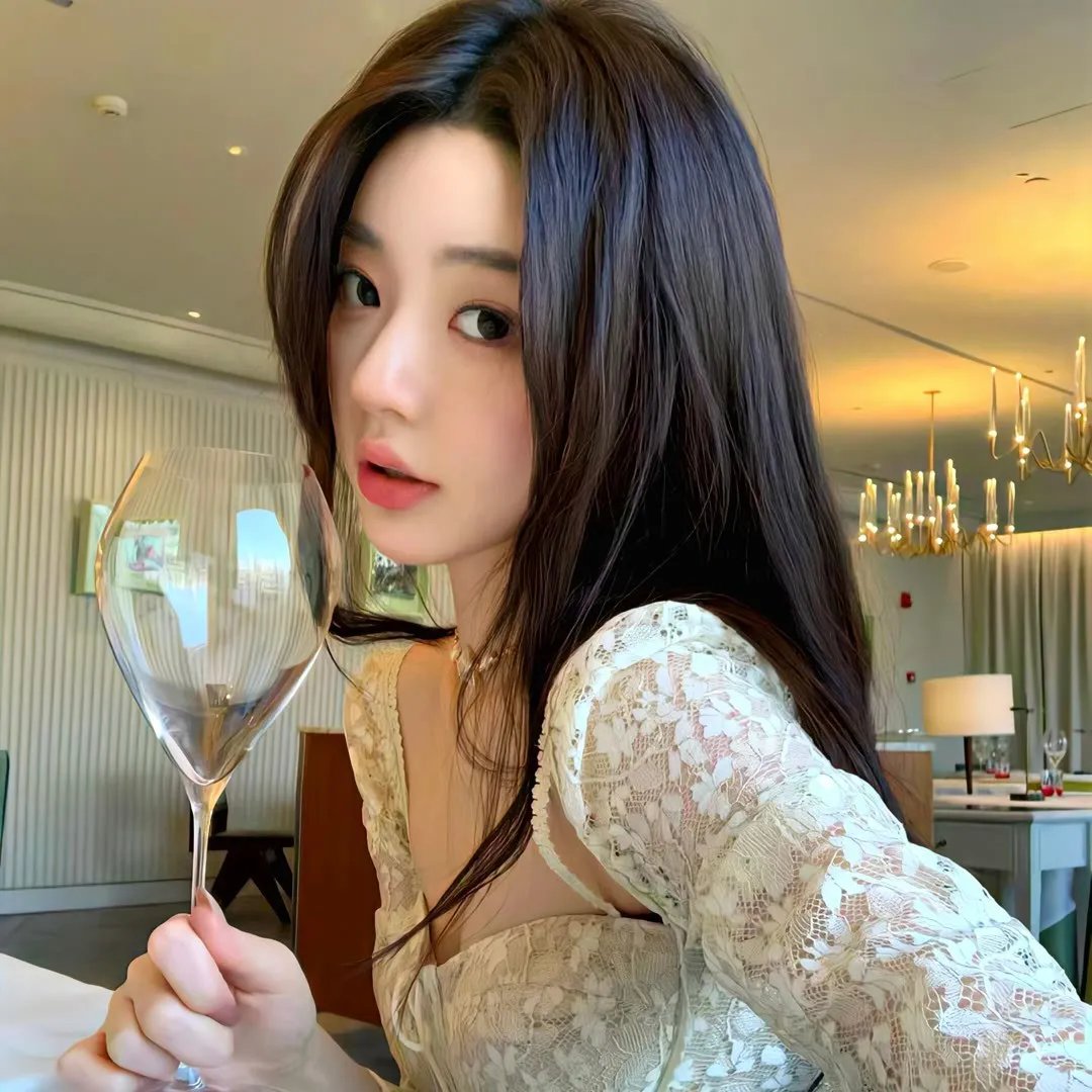 亚曼达厌世系